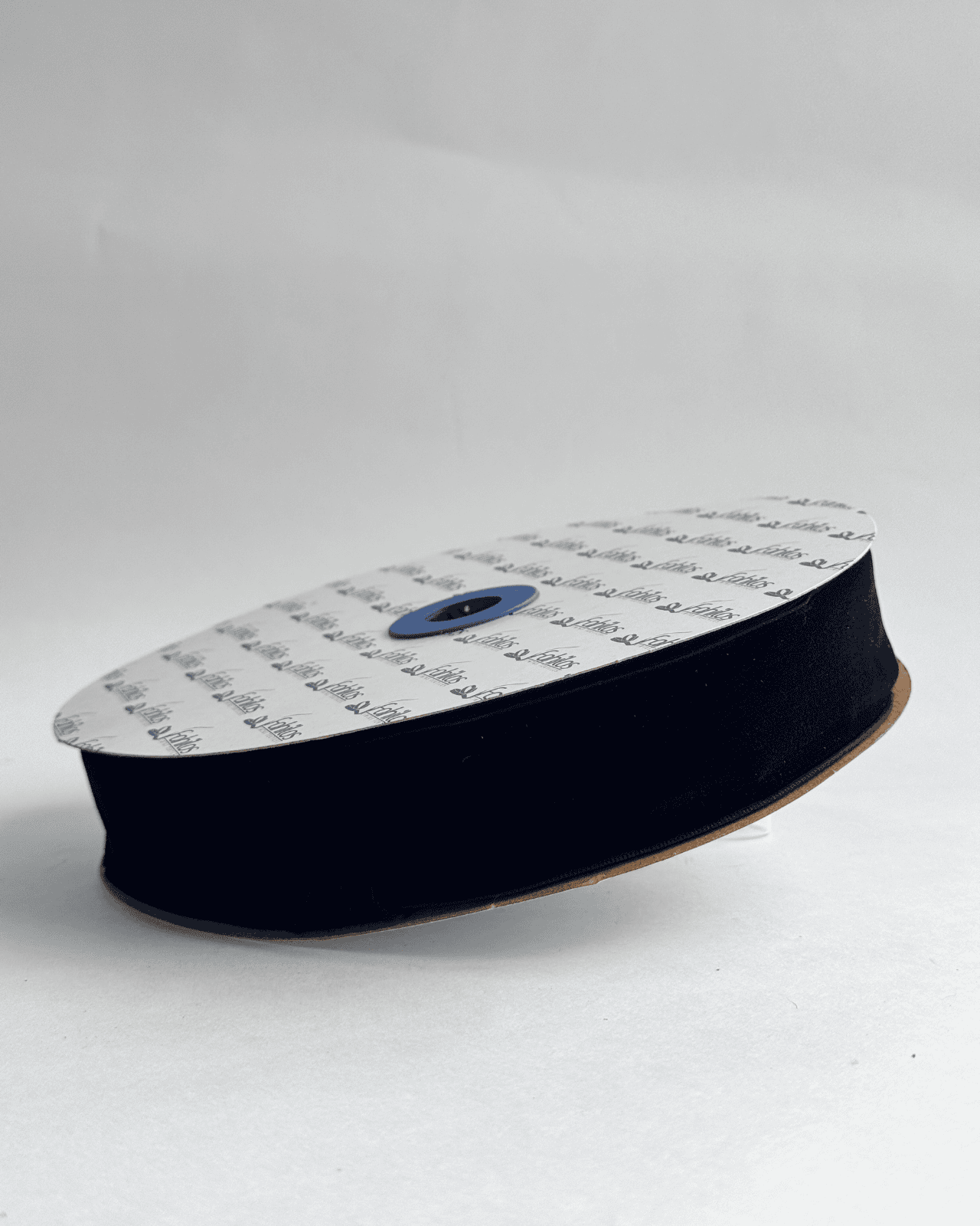 Velvet Terciopelo Negro 36 MM X 25 Metros