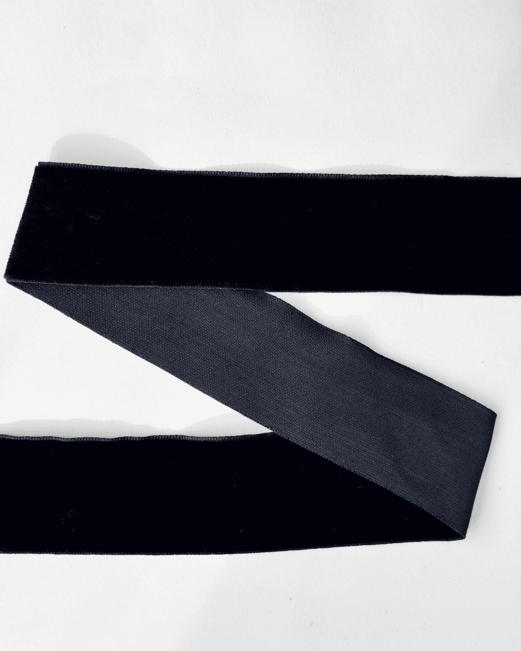 Velvet Terciopelo Negro 36 MM X 25 Metros