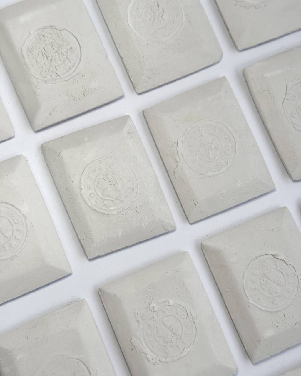 Caja de Tiza en Yeso x 50 Unds